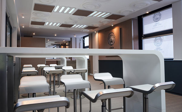 Designer Sitzmöglichkeiten der Event-Loge in Frankfurt